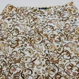 Daily Sports Cream and Brown Floral Skort